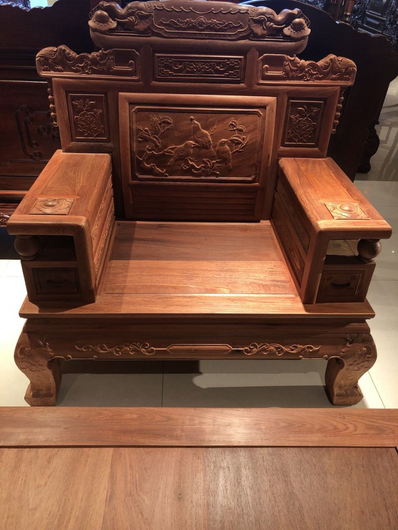 大果紫檀紅木家具產(chǎn)品3