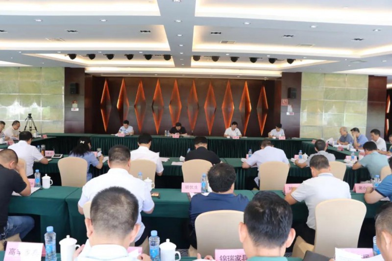 贛州市現(xiàn)代家具產(chǎn)業(yè)鏈鏈長制暨現(xiàn)代家居城工作推進(jìn)會召開