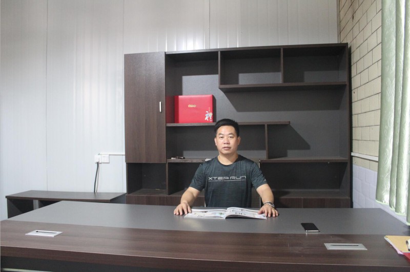 成信通物流辦公環(huán)境5