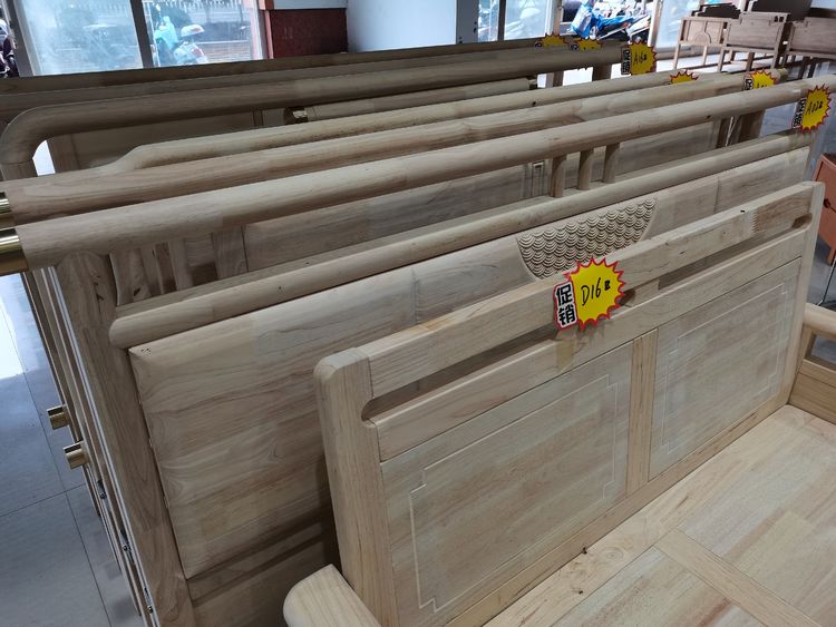南康光明白坯實木床家具加工市場展廳實拍