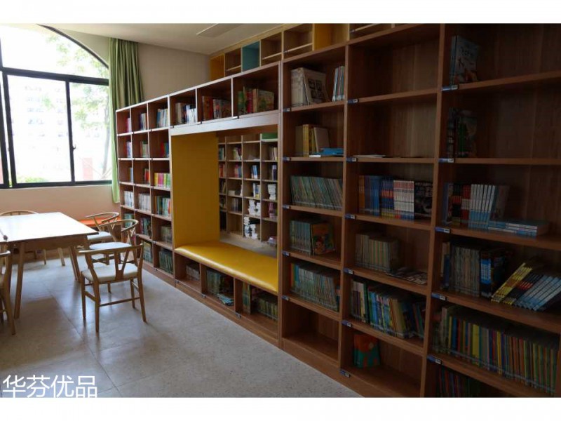 學(xué)校、部隊(duì)、科研實(shí)驗(yàn)室實(shí)木家具、課桌、宿舍上下雙層床工程定制13