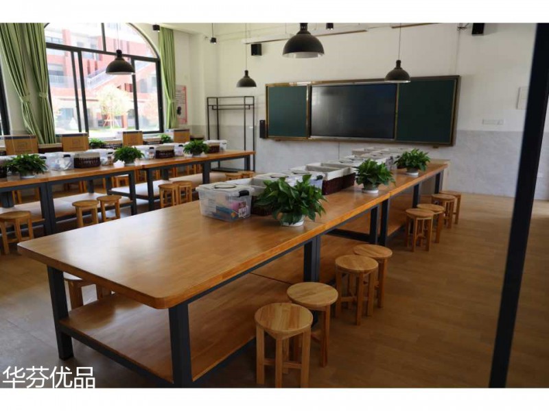 學(xué)校、部隊(duì)、科研實(shí)驗(yàn)室實(shí)木家具、課桌、宿舍上下雙層床工程定制15