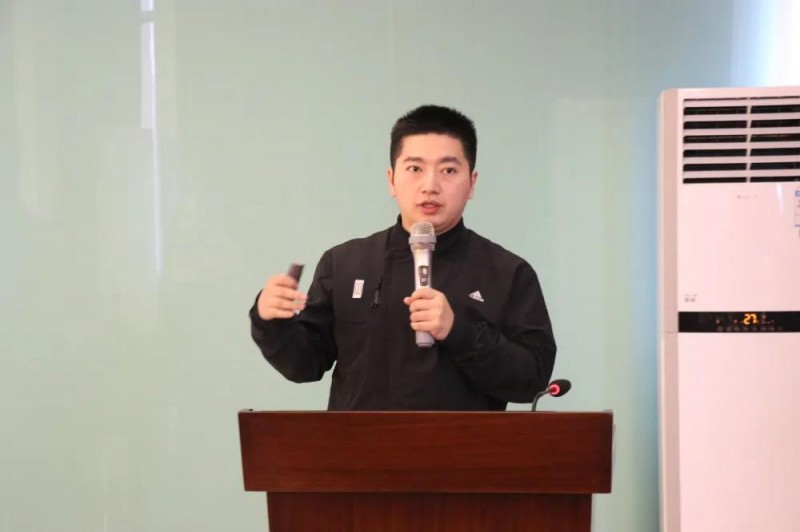 “家品匯”家居企業(yè)俱樂(lè)部聯(lián)合創(chuàng)始人王育凱