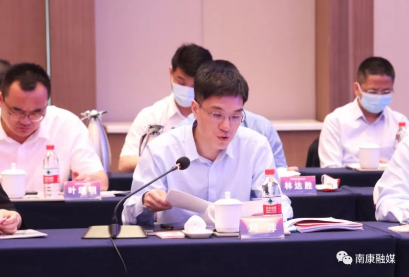 人保財險贛州市分公司黨委書記、總經(jīng)理劉洋