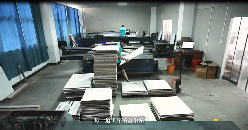 幸福門業(yè)工廠實拍