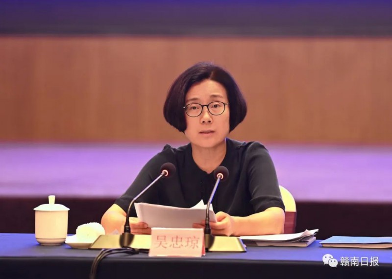 吳忠瓊