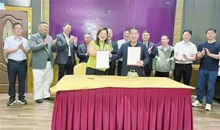 南康家具與馬來西亞家具達(dá)成戰(zhàn)略聯(lián)盟
