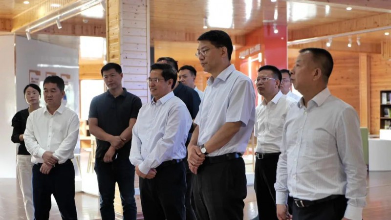 省委常委、省委組織部部長吳浩在南康調研，并視察協會工作2