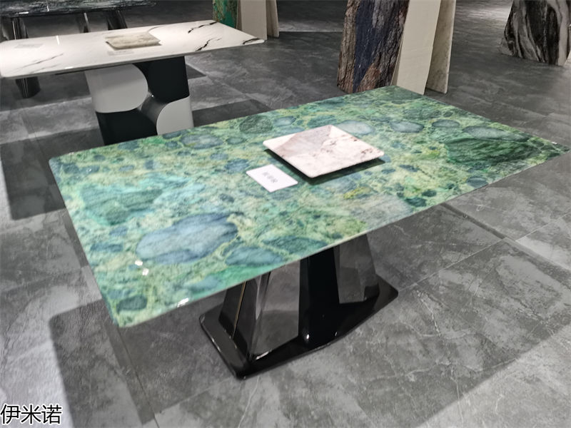 伊米諾·琳瑯石材 天然奢石、大理石餐桌家具